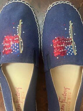 NWOT: The Quacker Factory Navy American Flag Sequin Slip-On Flats